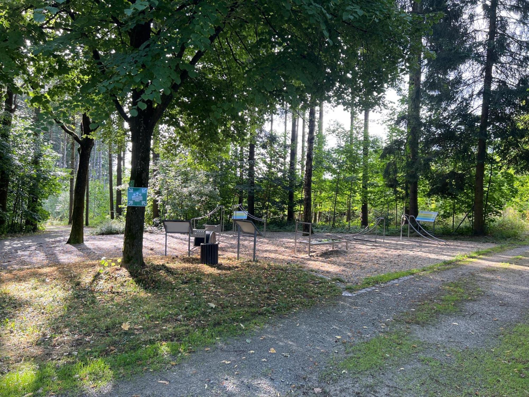 Mit Bademantelgang Zur Wohlfuehltherme * Bad Griesbach (Bavaria)