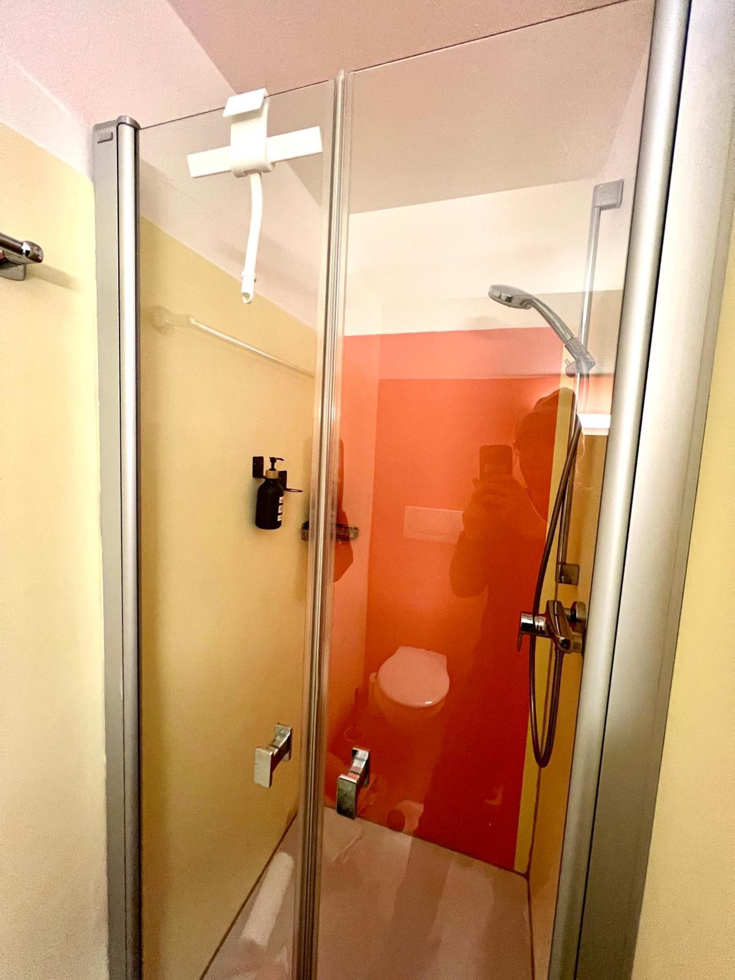 Mit Bademantelgang Zur Wohlfuehltherme